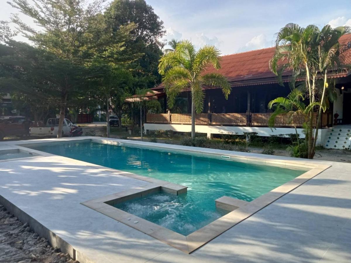 Baan Khun Nang Colonial Residence Mae Nam Beach Eksteriør billede